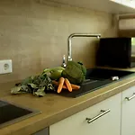 アパート Zen - 2 Bedrooms - Kitchen - Balcony - Modern