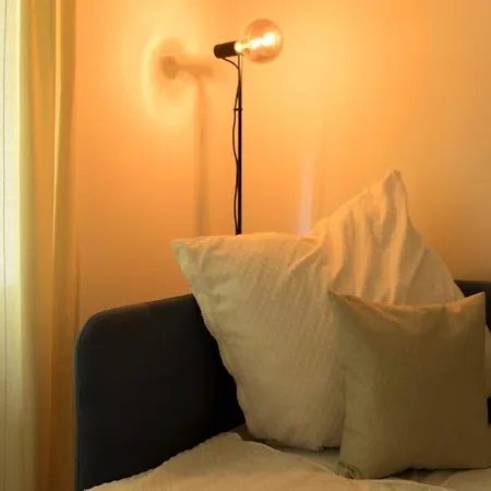 Zen - 2 Bedrooms - Kitchen - Balcony - Modern Apartment