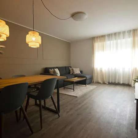 Apartment Zen - 2 Bedrooms - Kitchen - Balcony - Modern