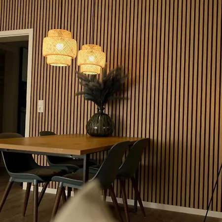 Apartment Zen - 2 Bedrooms - Kitchen - Balcony - Modern *